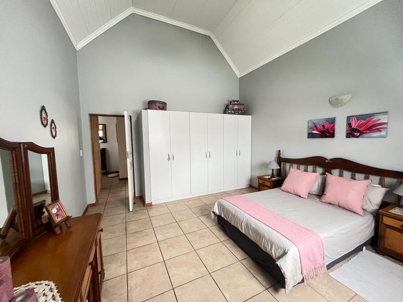 3 Bedroom Property for Sale in Dwarskersbos Western Cape